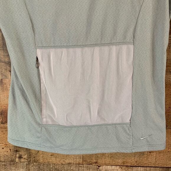 Nike Dri-Fit Short Sleeve Athletic Front Pocket Shirt Size Small - Picture 3 of 8